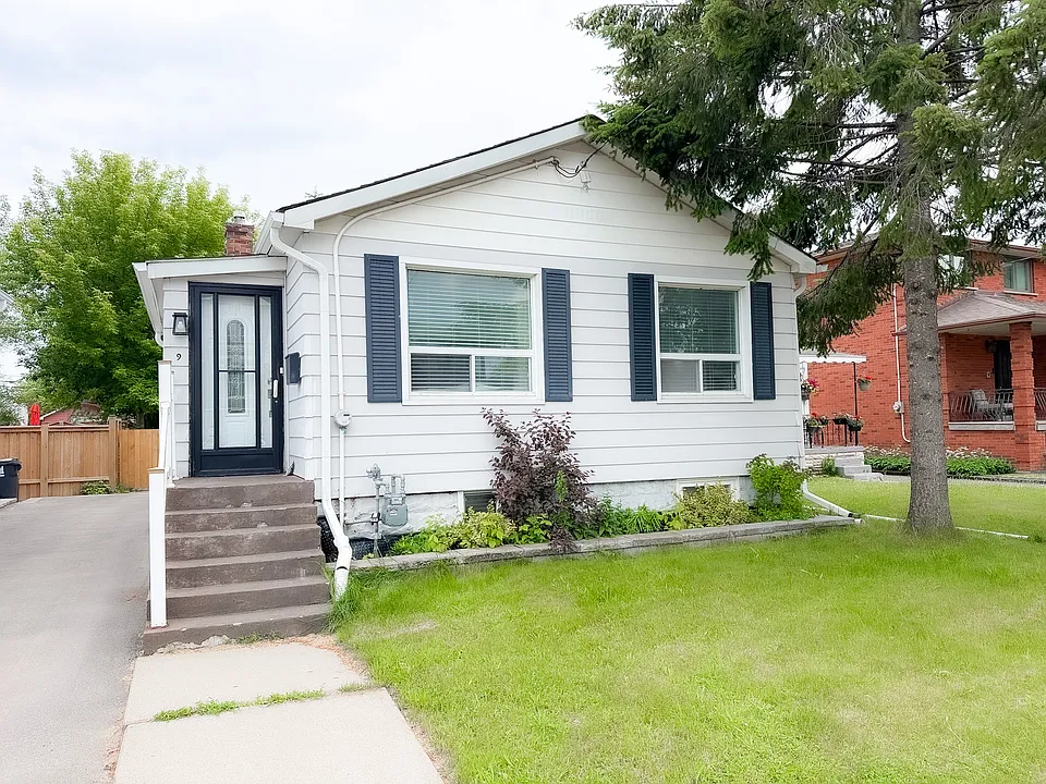 9 Albright Ave #MAIN