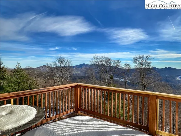 3441 Beech Mountain Parkway #D2, Beech Mountain, NC 28604