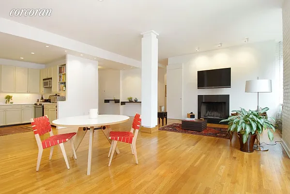 Rented by Corcoran | media 6