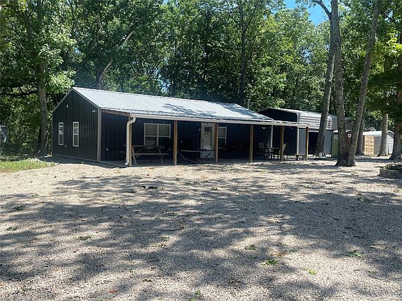 2nd image of 8630 Mitchell Ln