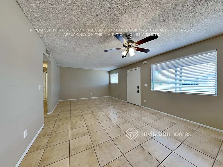 6813 W Montebello Ave — Photo 4