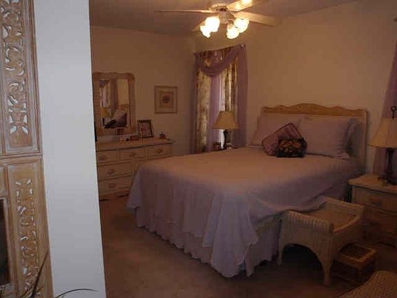 4th image of 2404 Amy St