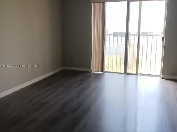 9905 Westwood Dr Unit 23, Tamarac, FL 33321