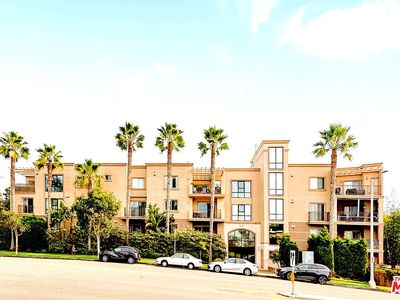 8238 W Manchester Ave APT 202, Playa Del Rey, CA, 90293