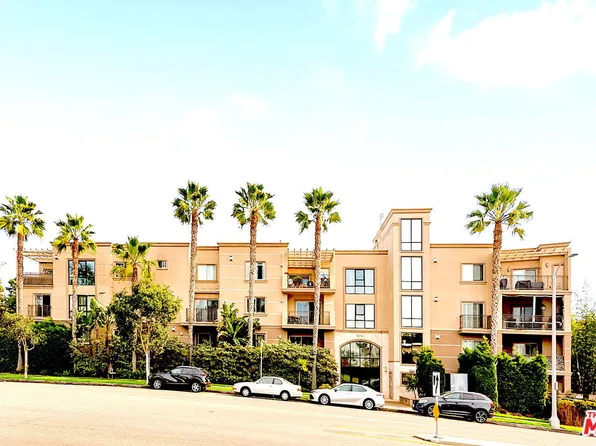 8238 W Manchester Ave APT 202, Playa Del Rey, CA 90293