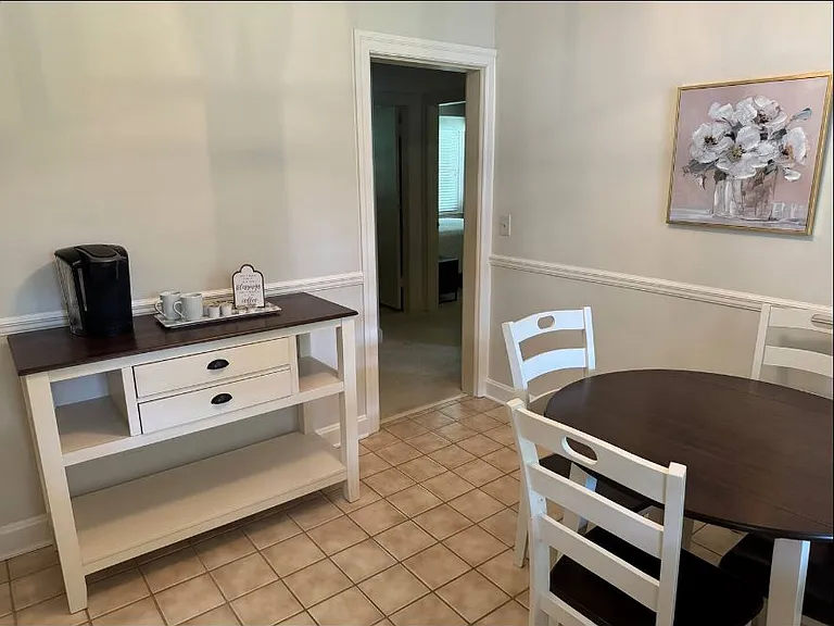 3210 Circle Dr — Photo 4