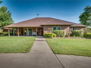 3061 Oak Tree Ln, Midlothian, TX 76065