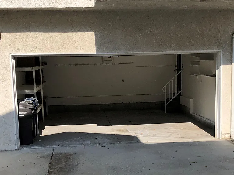 7831 Glencoe Dr #3 — Photo 12