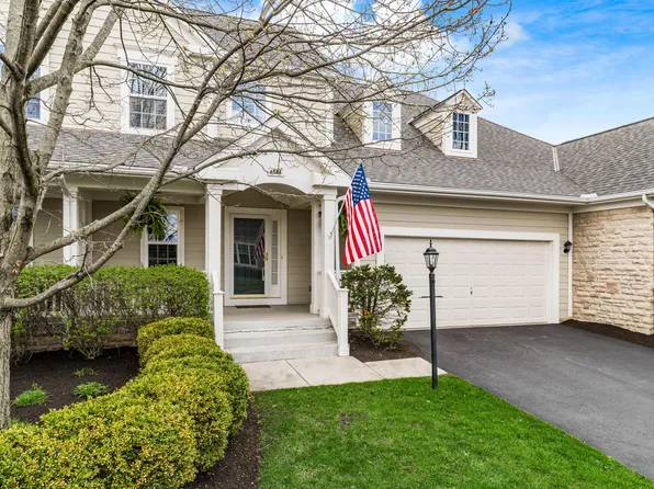 6584 Wild Rose Ln, Westerville, OH 43082