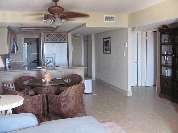 2nd image of 500 Padre Blvd #507