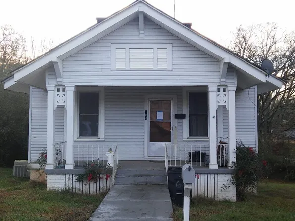 104 Marion St, Laurens, SC 29360