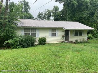 97 Trotter Dr, Jasper, AL 35503