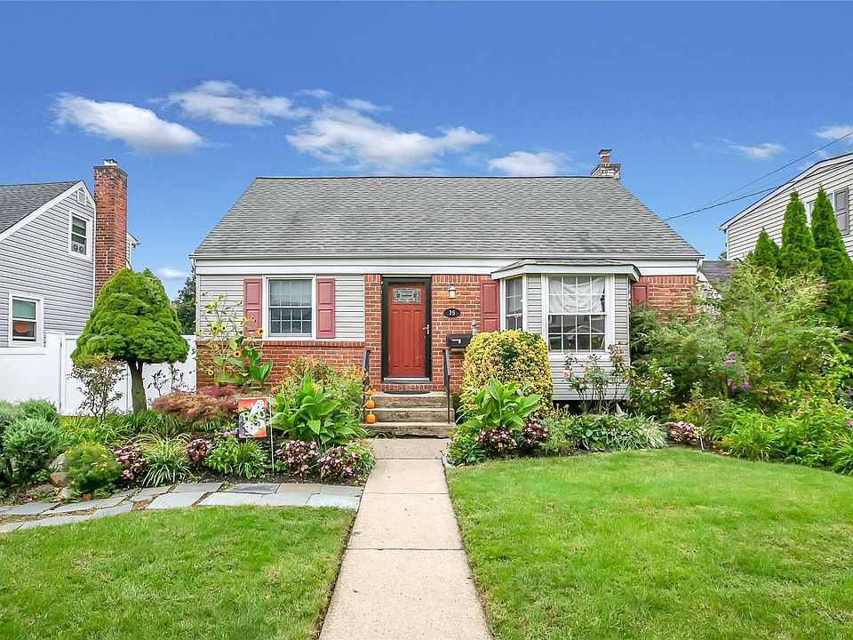 1st image of 15 Intervale Ave