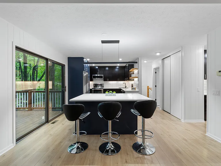 17767 Falling Leaves Rd — Photo 5