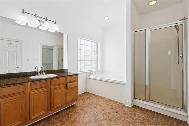 3829 Augustine Ln — Photo 11