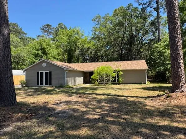 169 Acacia Blvd, Thomasville, GA 31792