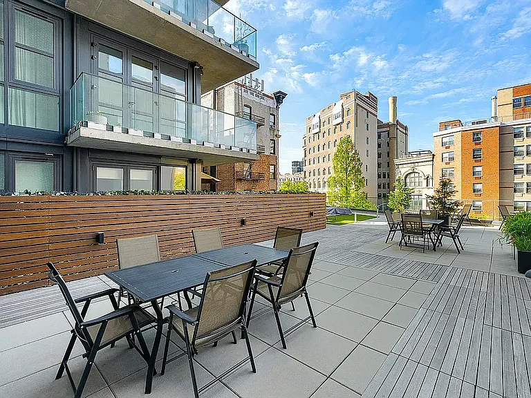 11 Hancock Pl #Penthouse 103 — Photo 13