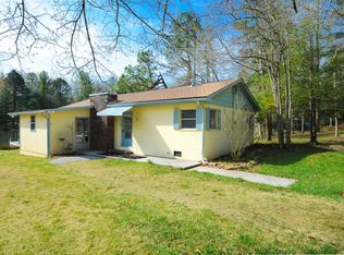 5839 Lakeshore Dr, Tallassee, TN 37878