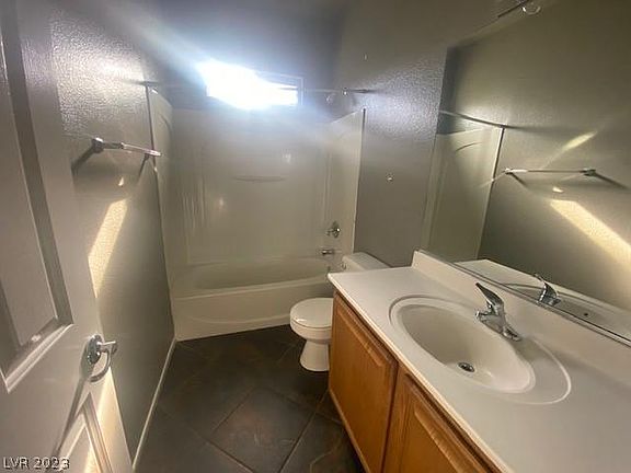 3rd image of 5920 Palmilla St Lot 9