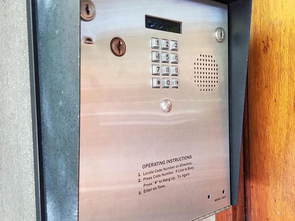 2nd image of 1010 25th St NW APT 208