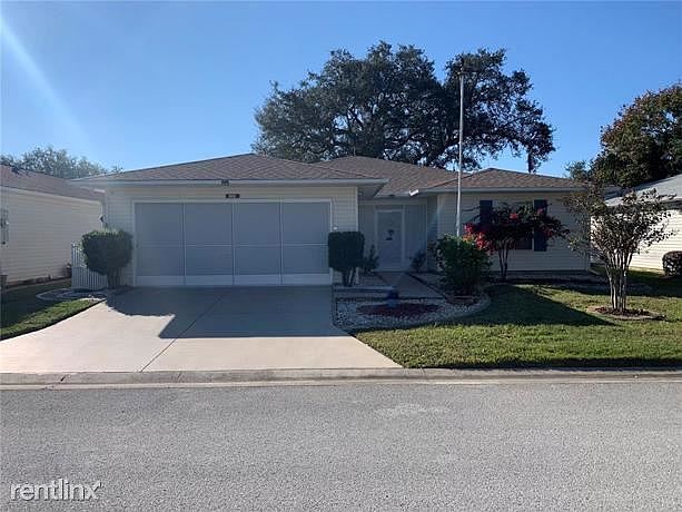 1st image of 806 Old Oaks Ln