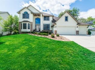 4913 Slater Rd, Eagan, MN 55122