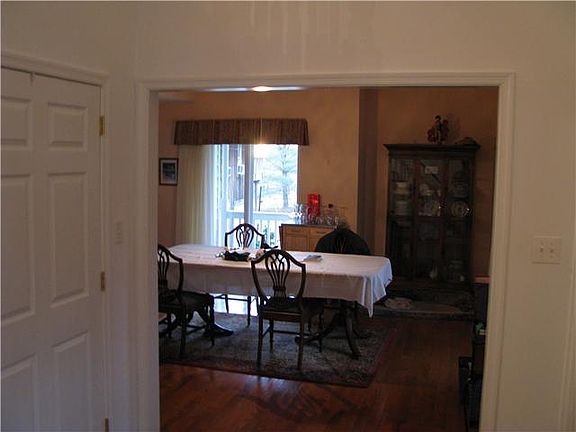 Dining Room from Entry