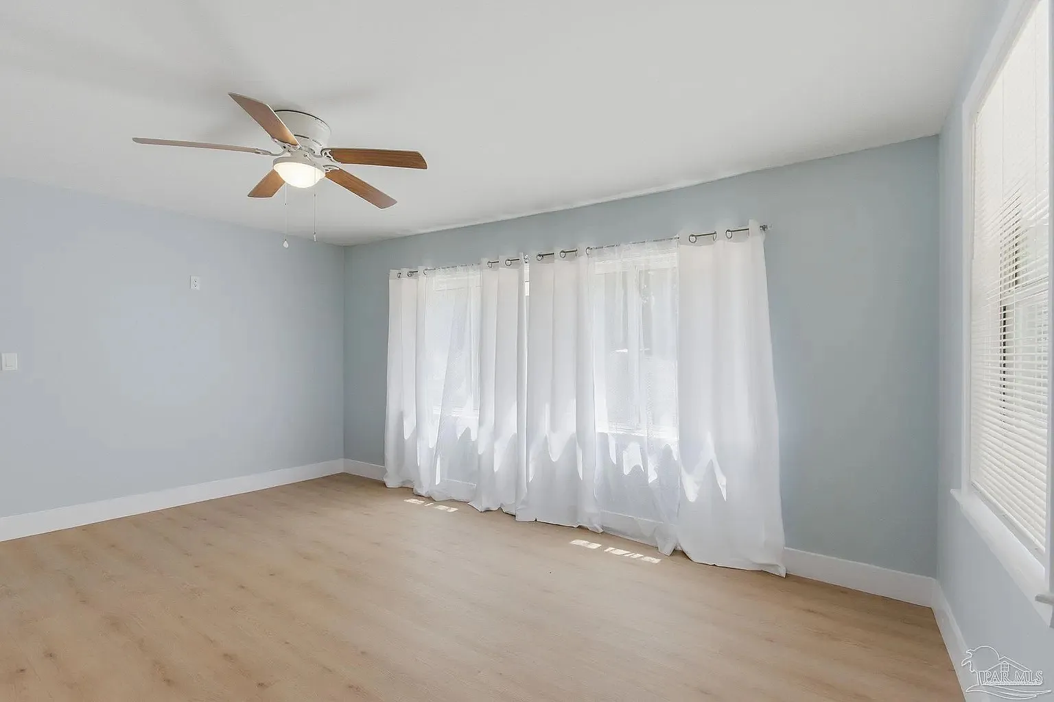 525 Pelham Road - 1 — Photo 3