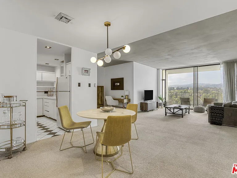 10433 Wilshire Blvd #808 — Photo 14