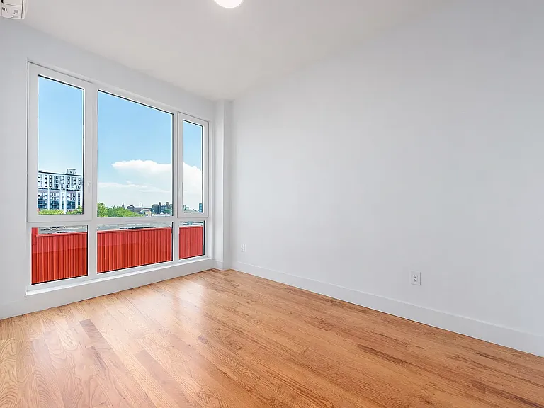 2715 Fulton St #203 — Photo 8