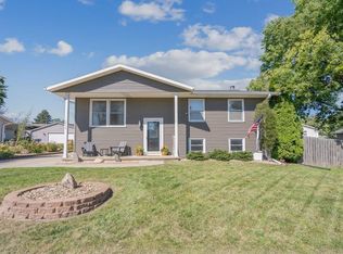 3916 Valdez Dr, Waterloo, IA 50701