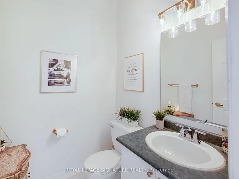 1814 Rosebank Rd — Photo 8