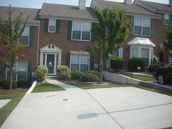 2nd image of 6428 Parkway Trce