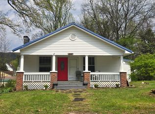 311 School St #B, Harriman, TN 37748