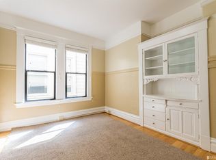 892 Greenwich St, San Francisco, CA 94133