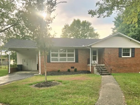 107 Wayside Dr, Hopkinsville, KY 42240