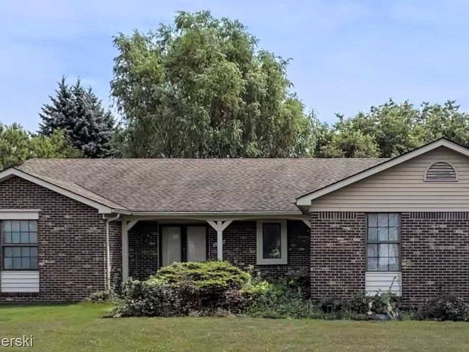 1st image of 24350 El Marco Dr
