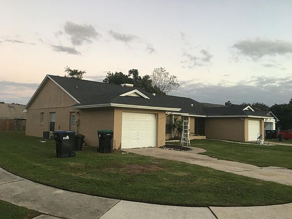 2nd image of 2427 Fabry Cir