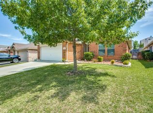 9837 Autumn Sage Dr, Fort Worth, TX 76108