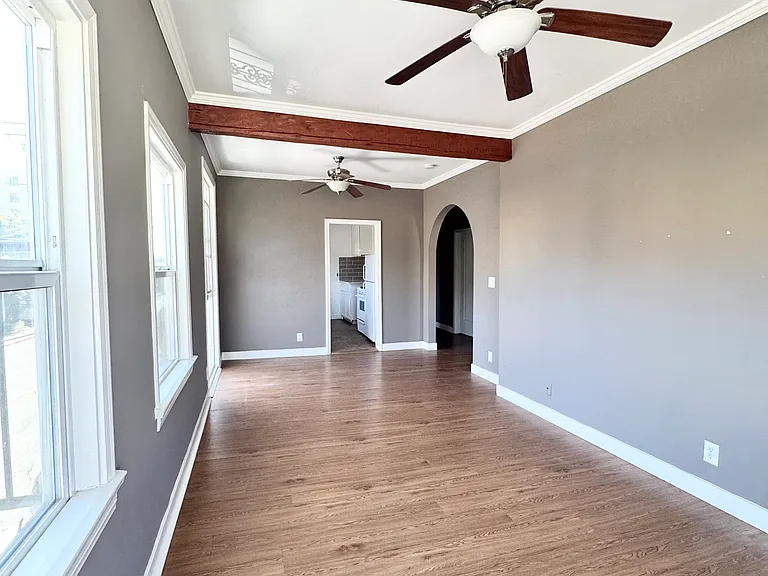 Living room/Dining Room