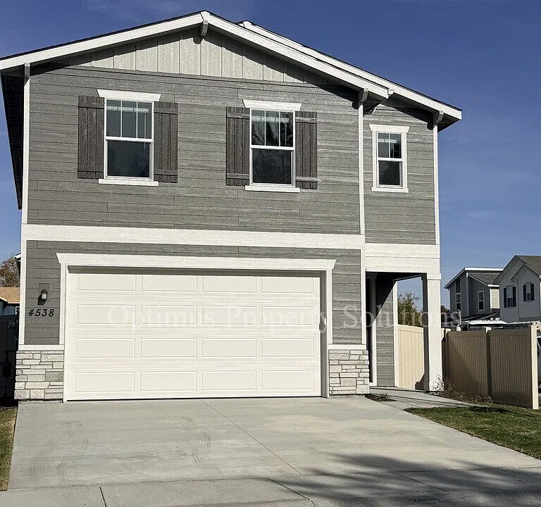 4538 W Quarterhorse St