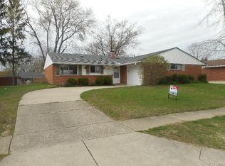 5979 Leycross Dr, Dayton, OH 45424