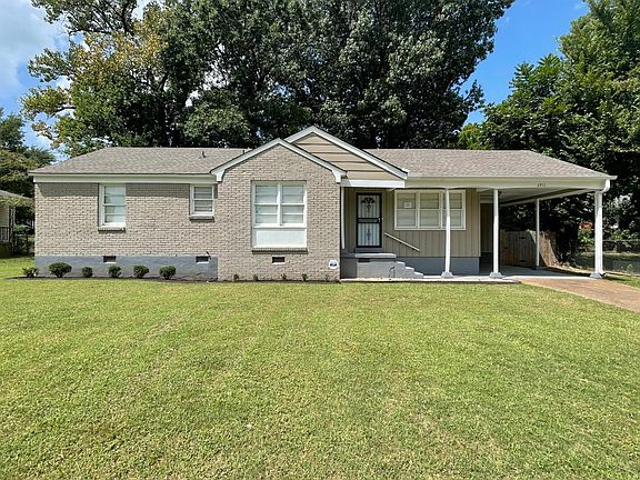 2nd image of 3911 Royal Oaks Dr