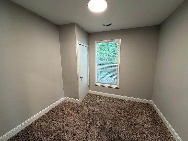 206 Olive St — Photo 10