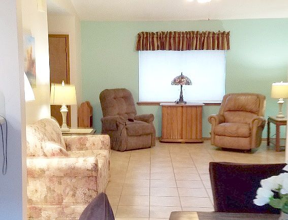 4th image of 1617 E Gastel Cir