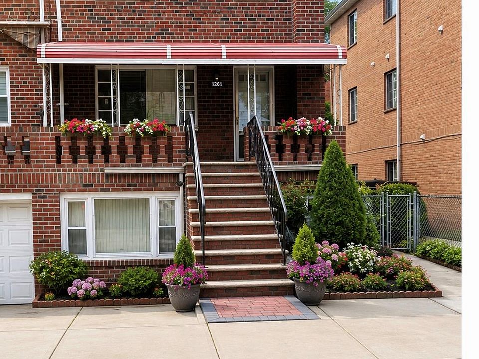 1st image of 1261 E 54th Street