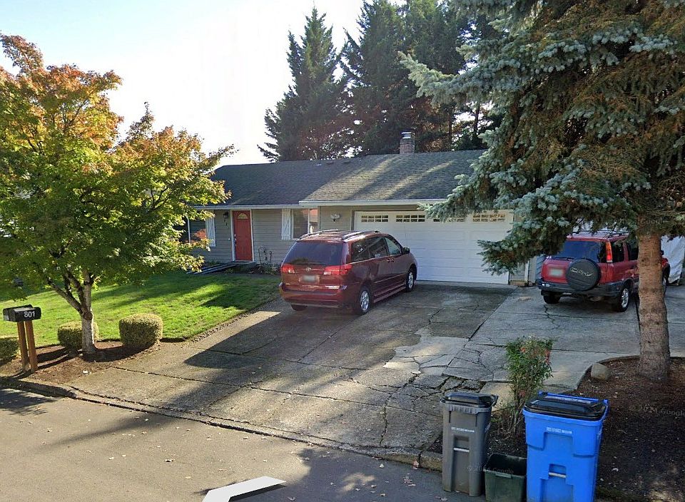 1st image of 801 NE 106th St