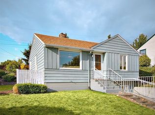 582 Windsor Pl NE, Renton, WA 98056