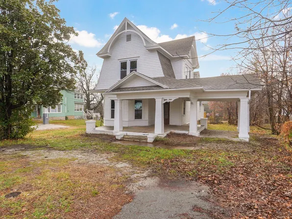 410 E Broadway Street, Bolivar, MO 65613