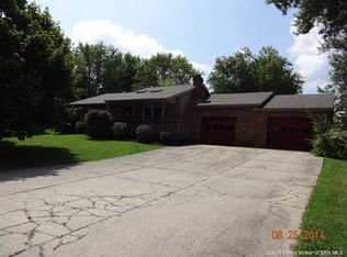 814 N Cauble St, Salem, IN 47167